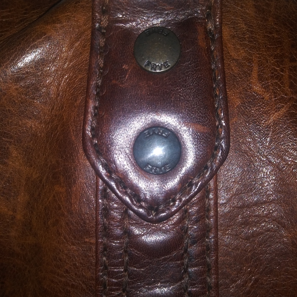 Frye Handbag 👜 only used twice - Picture 4 of 5